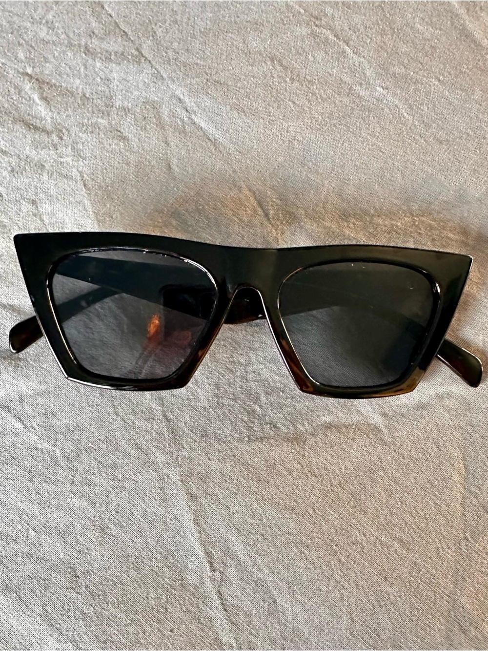 Classic Black Cat-Eye Sunglasses - Women Accessories